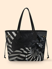 Monarch of Lines Classic Shopper Tote QR0XD432