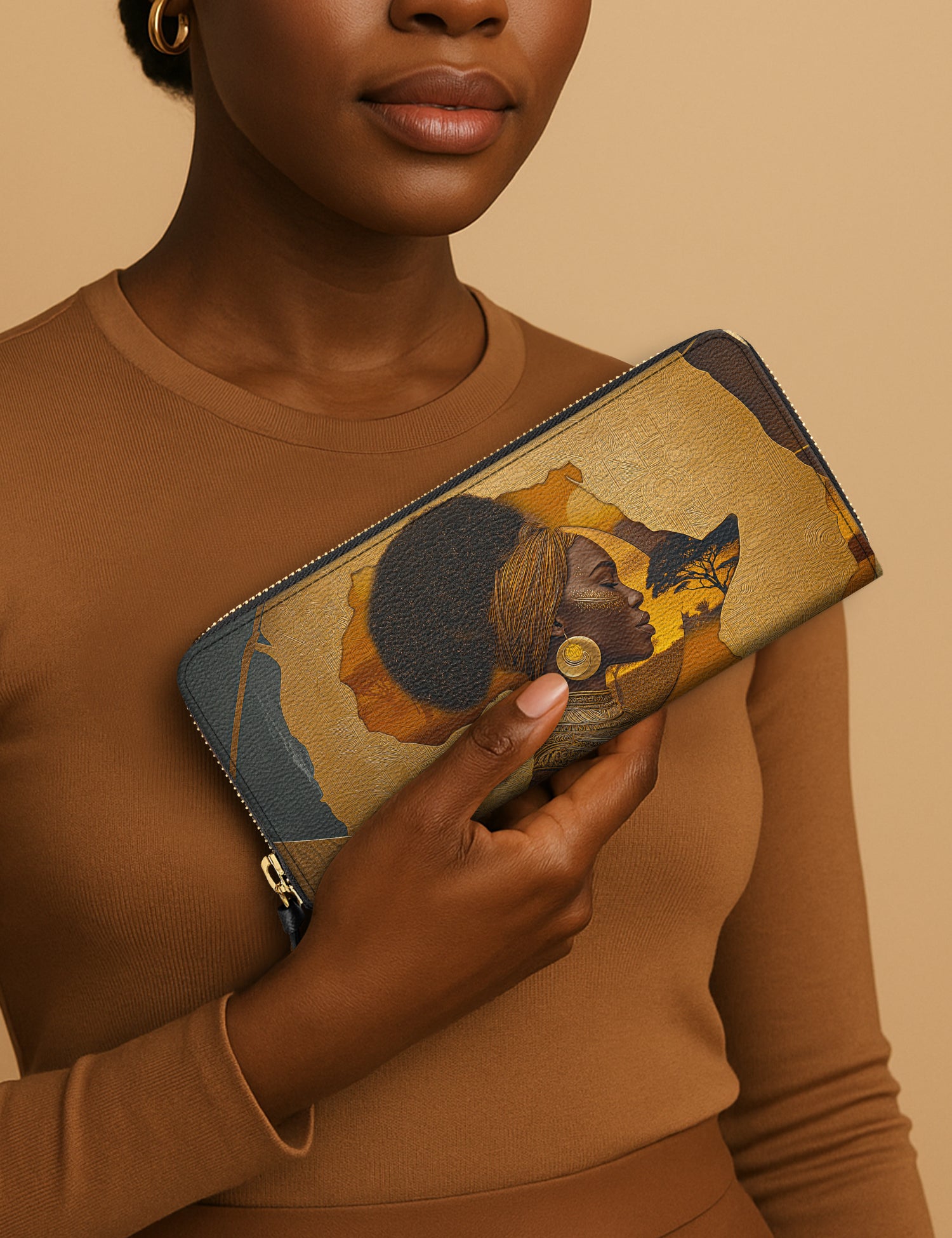 20250708_Slim_Wallet_BLACK_African-Tribe-Woman_ARND140_ADSG143_Mockup_Focus2.jpg