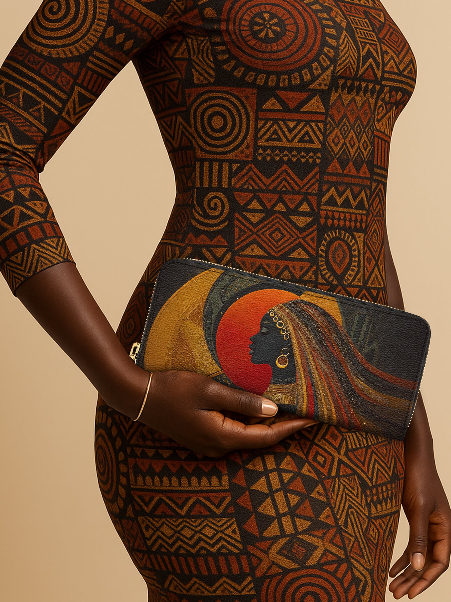 Goddess In Eclipse Slimline Zippy Wallet QR0XD089