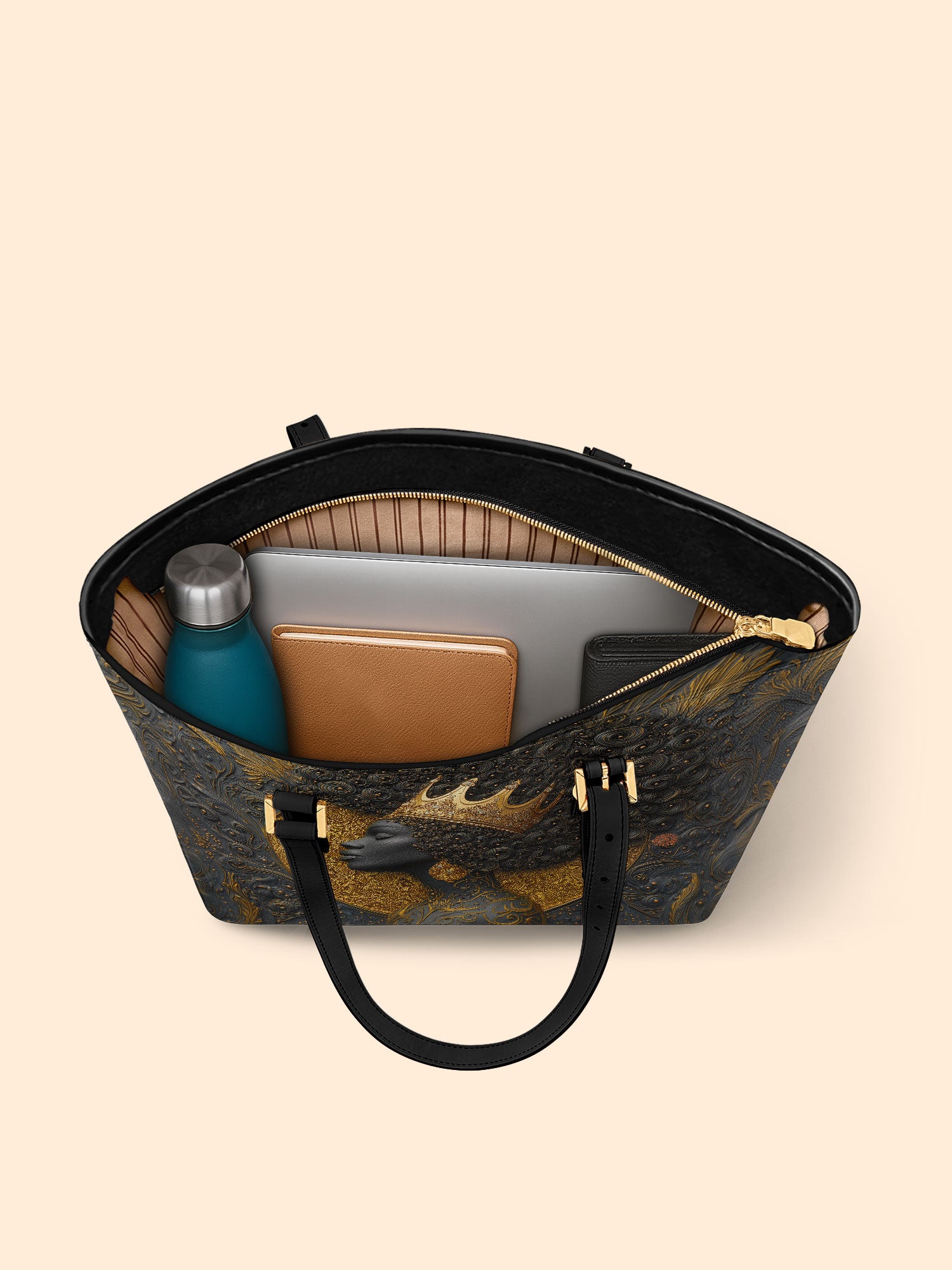 Royal by Birth Sleek Leather Tote QR0XD120