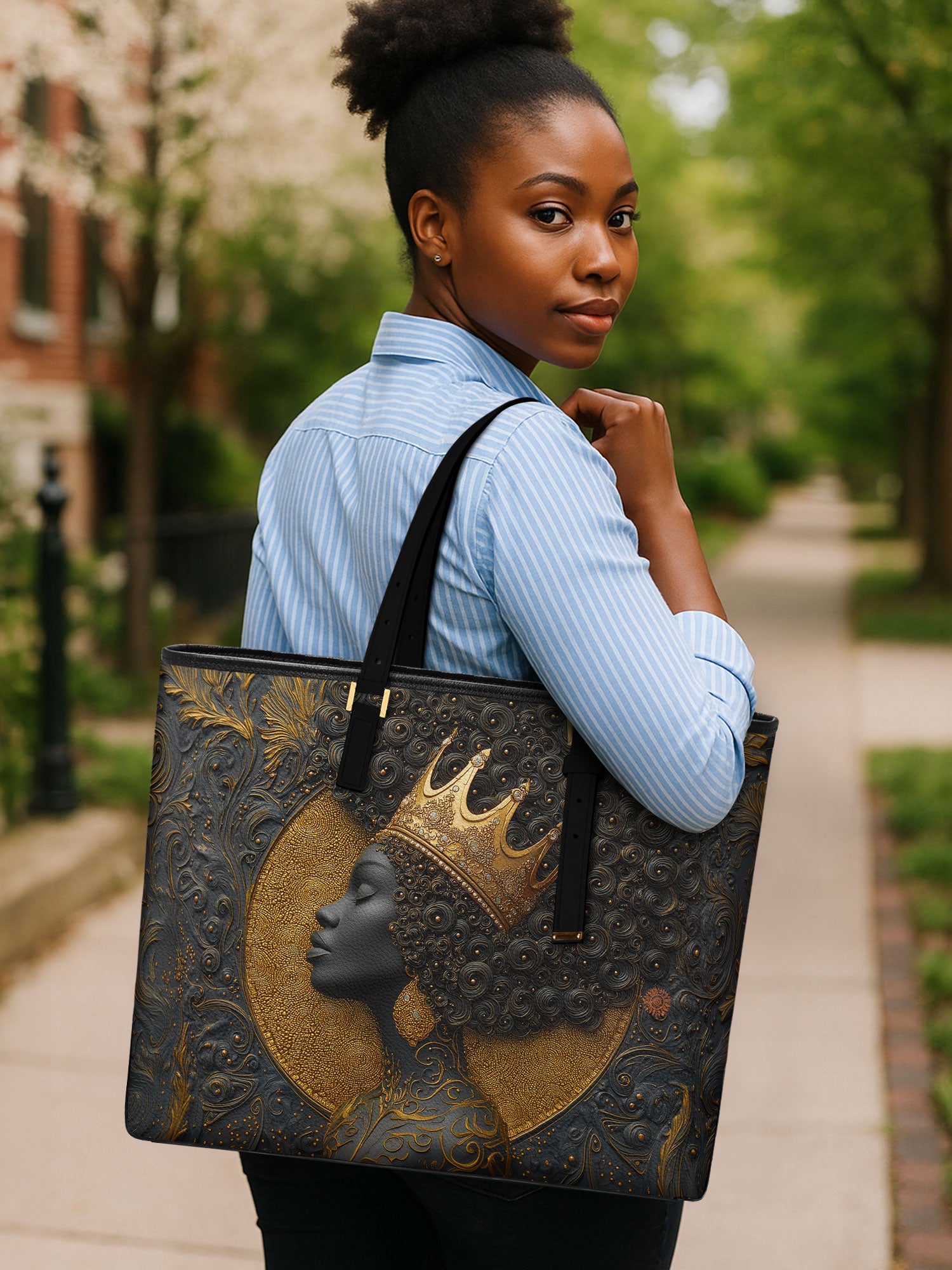 Royal by Birth Sleek Leather Tote QR0XD120