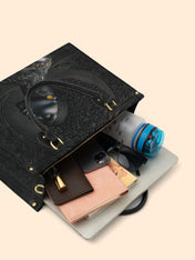 Crowned In Onyx Premium Leather Handbag QR0XD119