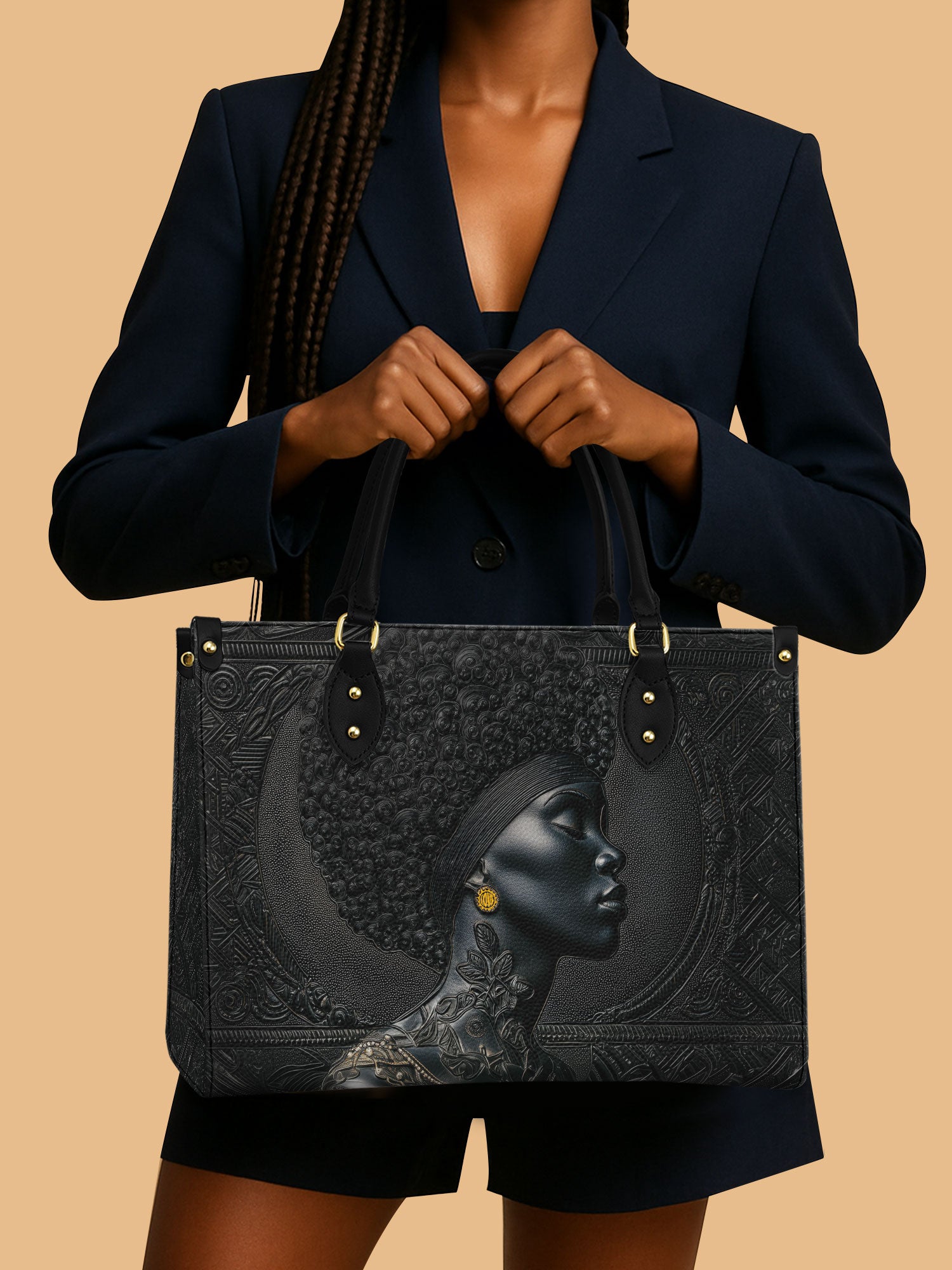 Crowned In Onyx Premium Leather Handbag QR0XD119