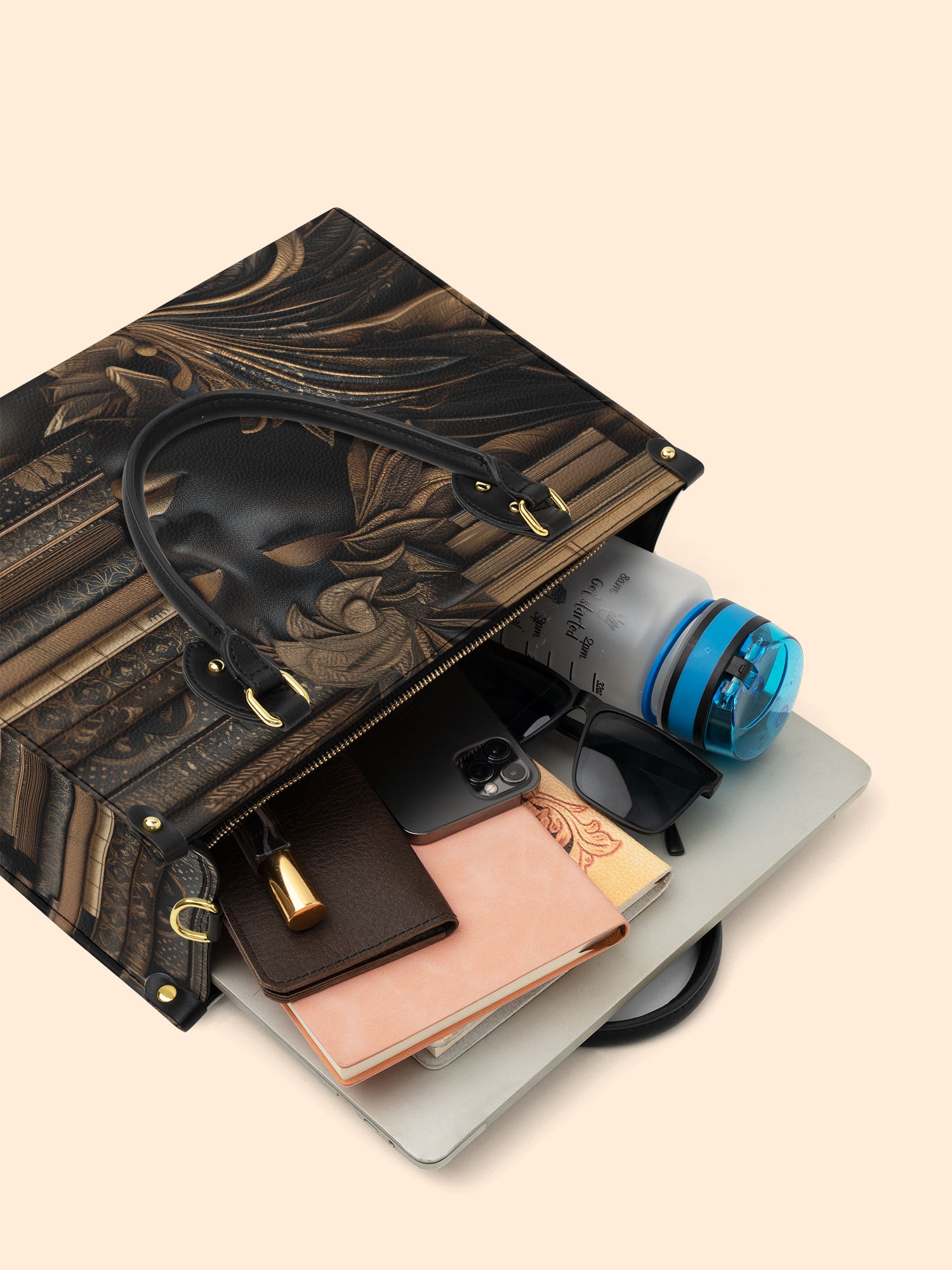 Pages Of Wisdom Premium Leather Handbag QR0TD131