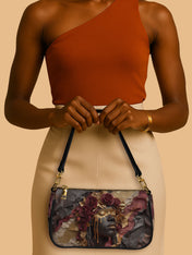 Dripping Petals Classic Zip Pochette QR0TD107