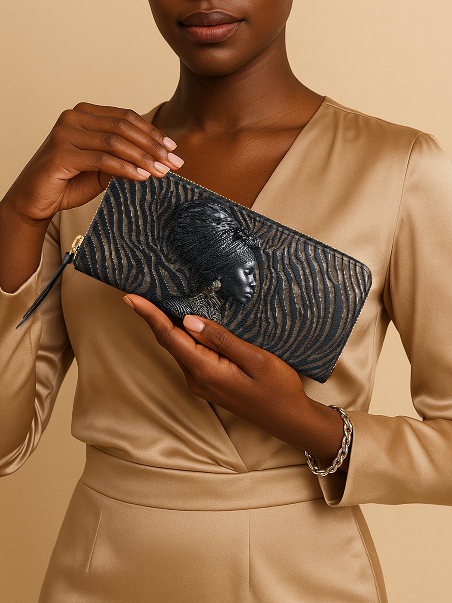 Ebony Whisper Slimline Zippy Wallet QR0TV127