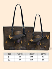 Voices of Glory Leather Bucket Bag QR0XD722