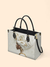 Pearl Serenity Premium Leather Handbag QR0TV148