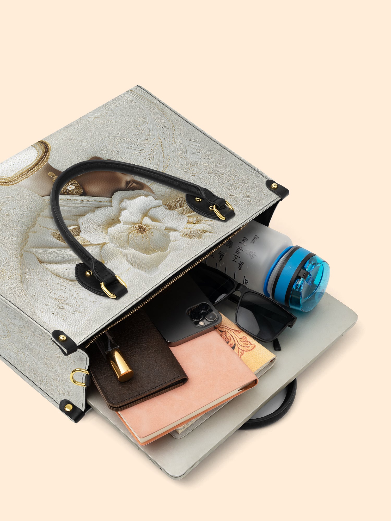 Pearl Serenity Premium Leather Handbag QR0TV148