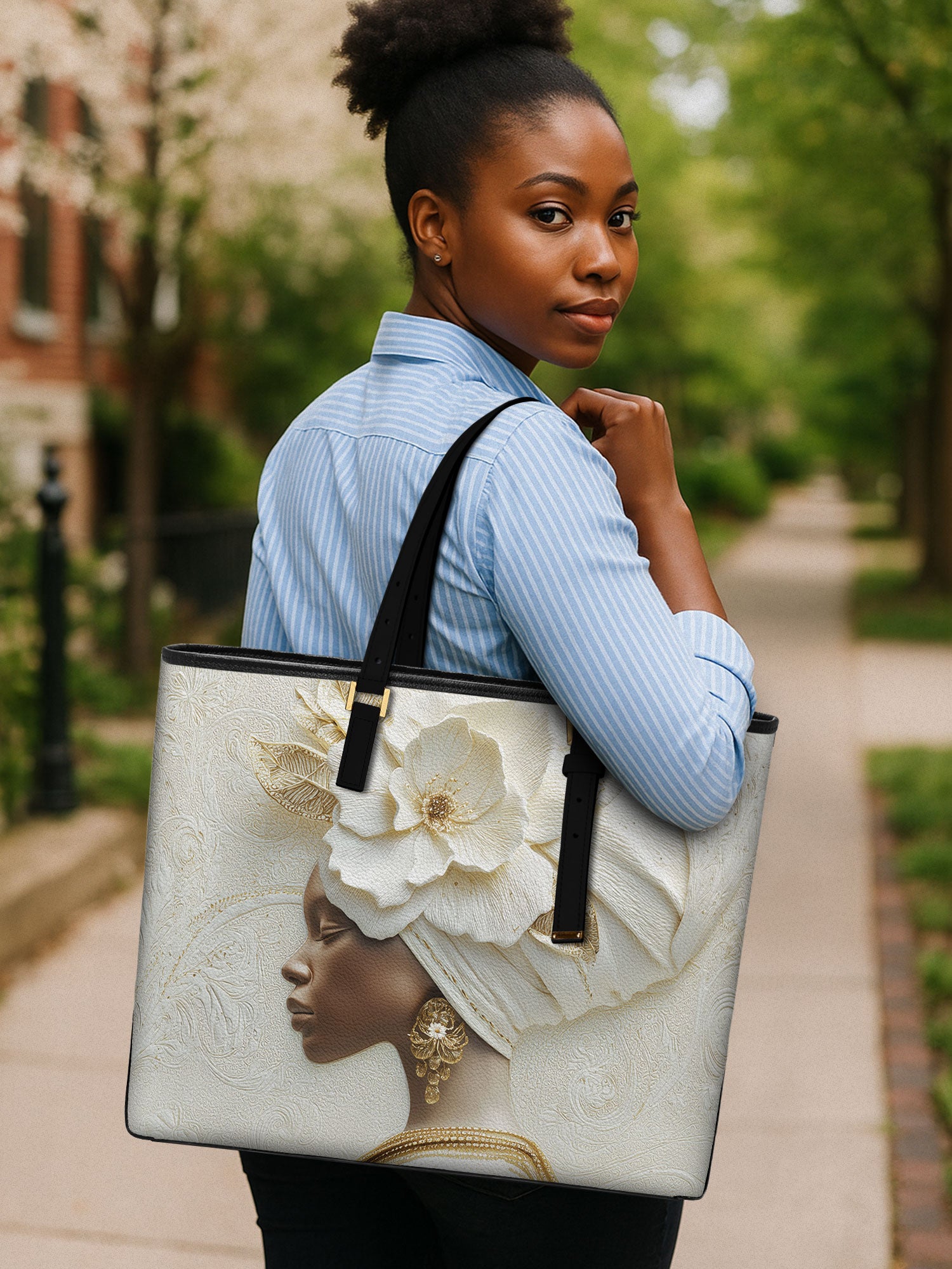 Pearl Serenity Sleek Leather Tote QR0TV116