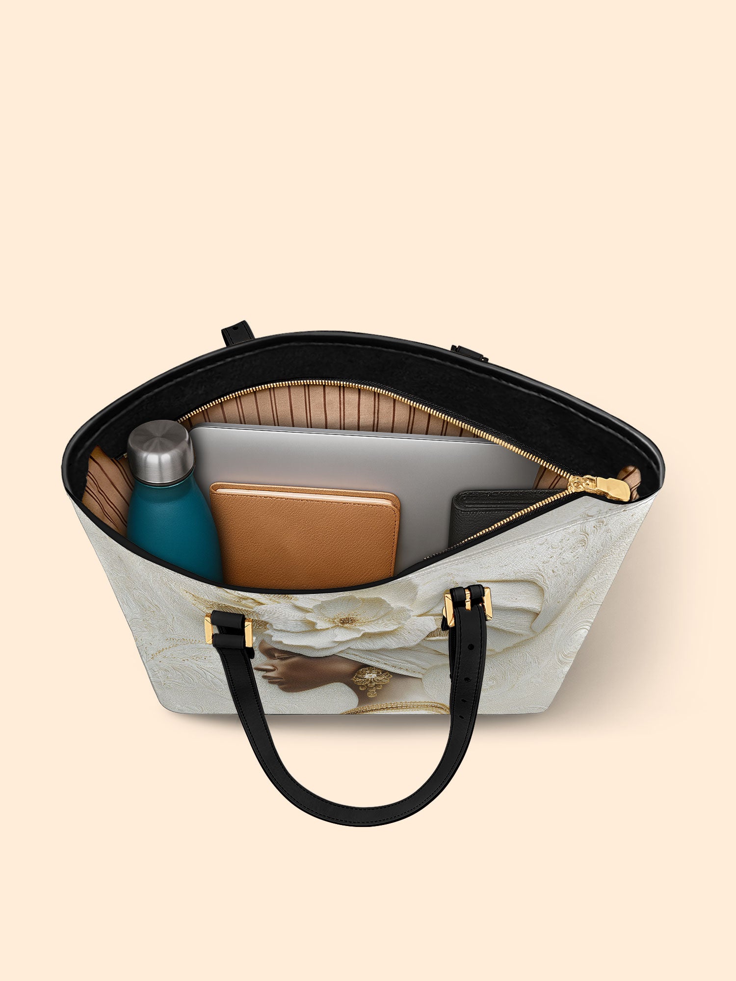 Pearl Serenity Sleek Leather Tote QR0TV116