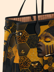 Queen Bee Classic Shopper Tote