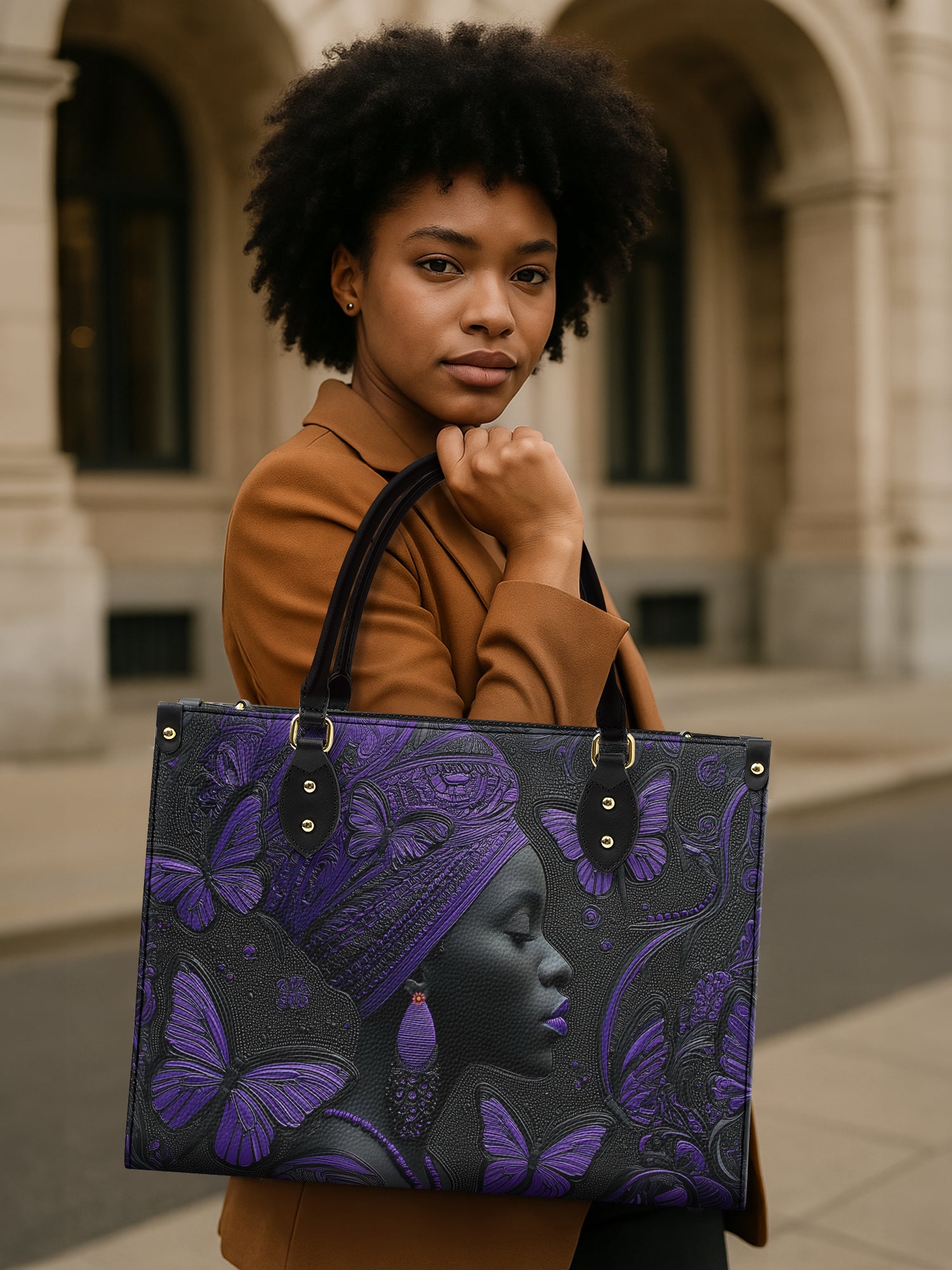 Majesty Known Premium Leather Handbag QR0XD257