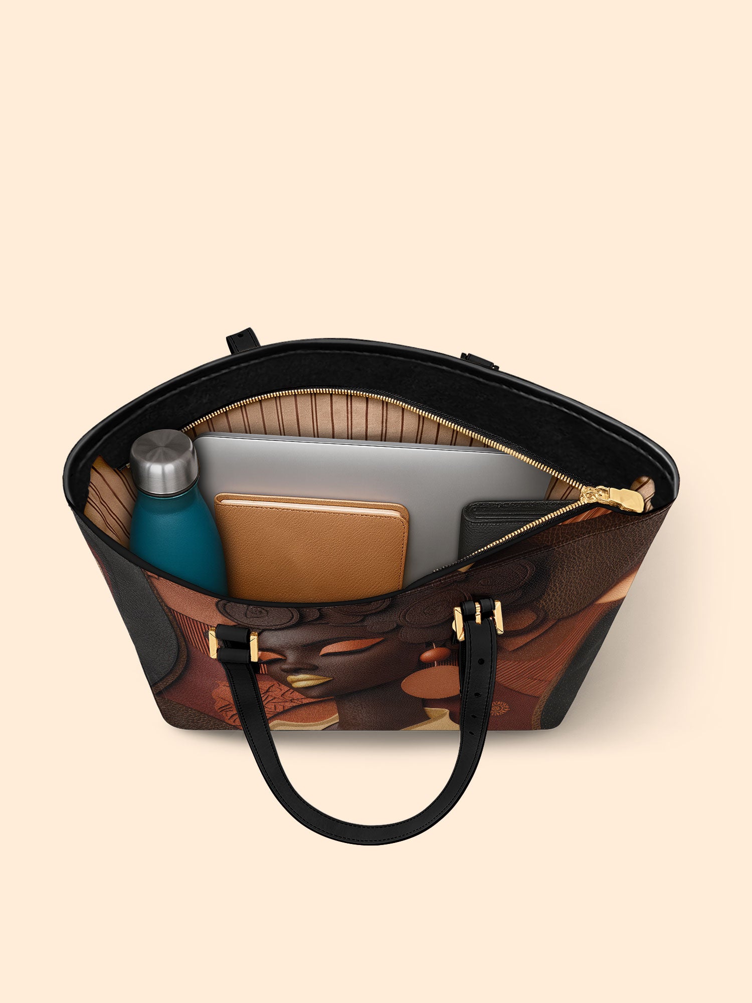 Twist & Rise Sleek Leather Tote QR0TD115