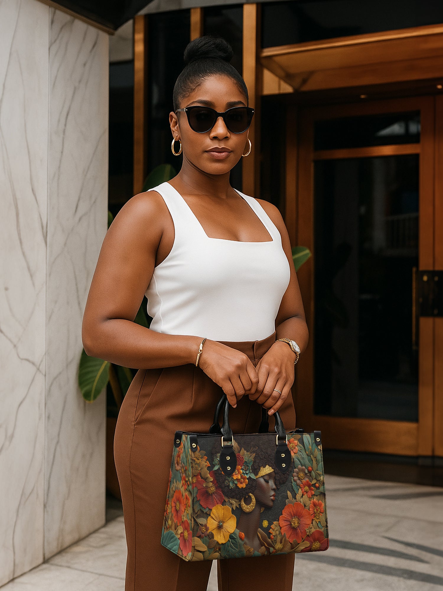 Golden Silence Premium Leather Handbag QR0XD137