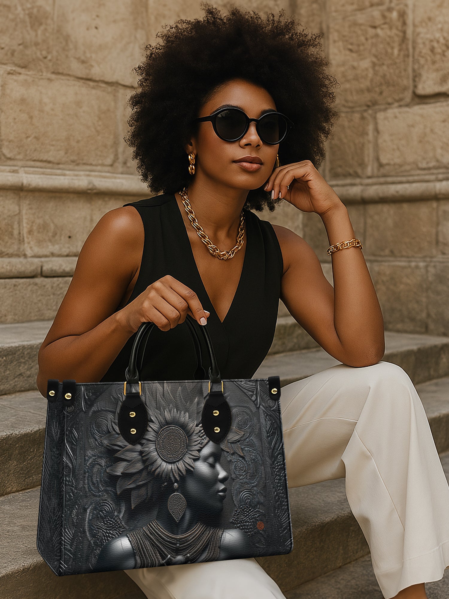 Black Orbit Premium Leather Handbag QR0XD243