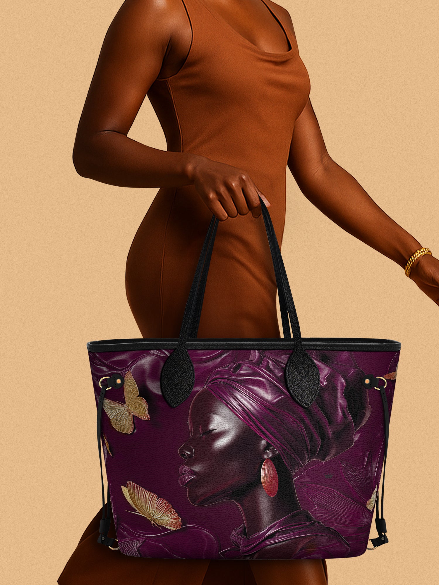 Celeste Wing Classic Shopper Tote QR0XD491