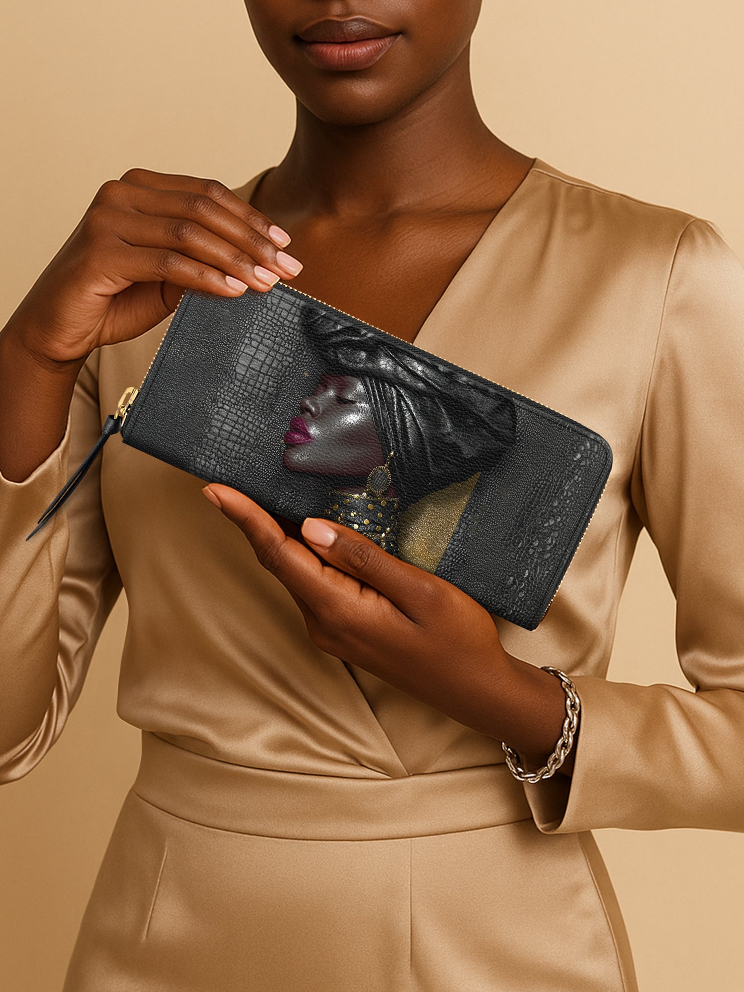 Aurelia Crown Slimline Zippy Wallet QR0XD588