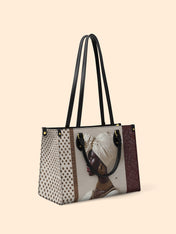 Ivory Luxe Premium Leather Handbag QR0XD569