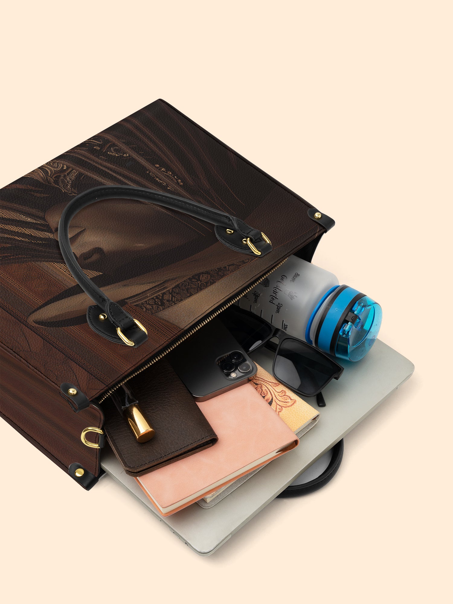 Desert Renegade Premium Leather Handbag QR0HH137