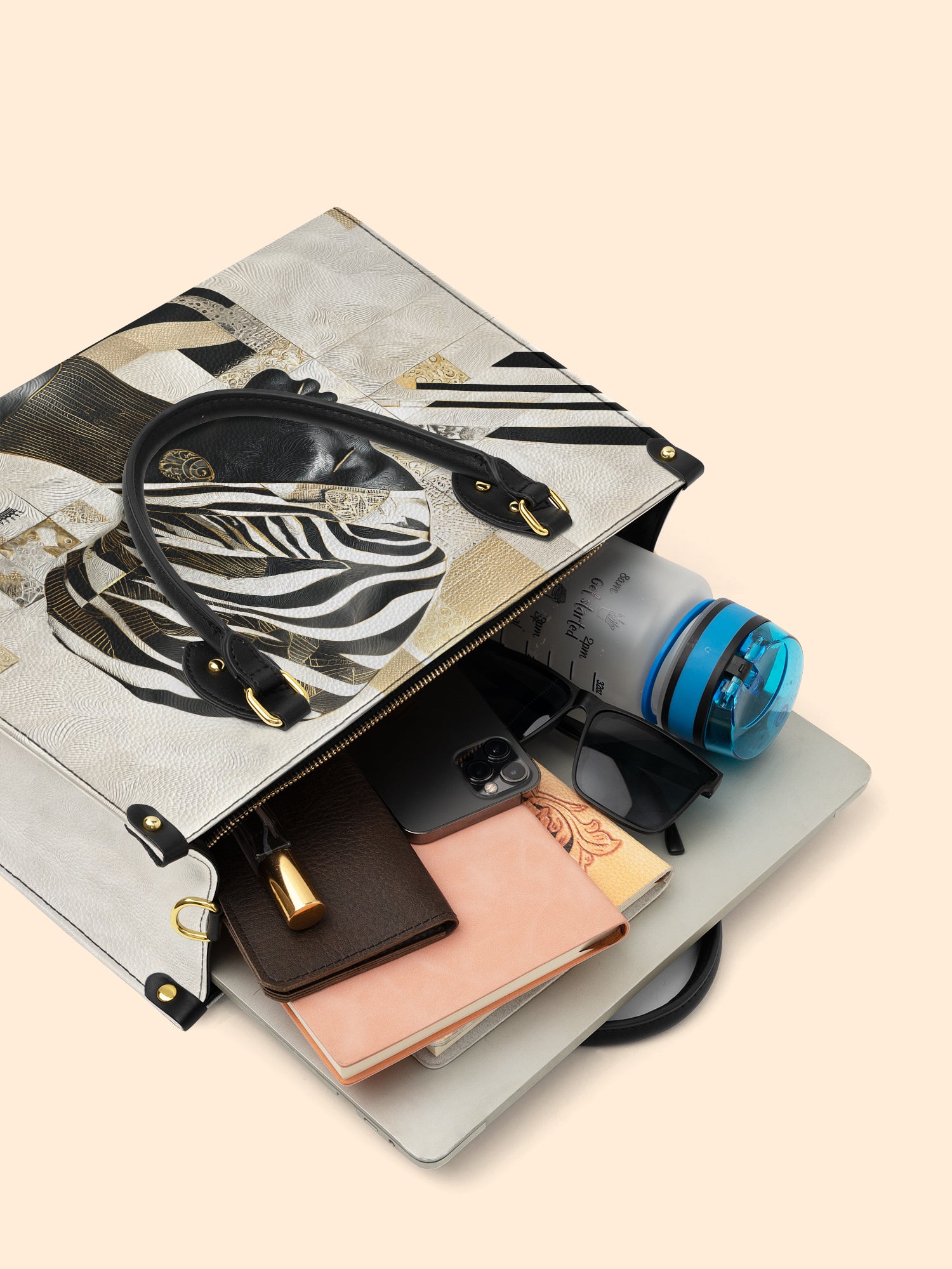 Symphony In Stripes Premium Leather Handbag QR0TV128