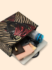 Crimson Reverie Premium Leather Handbag QR0TV131