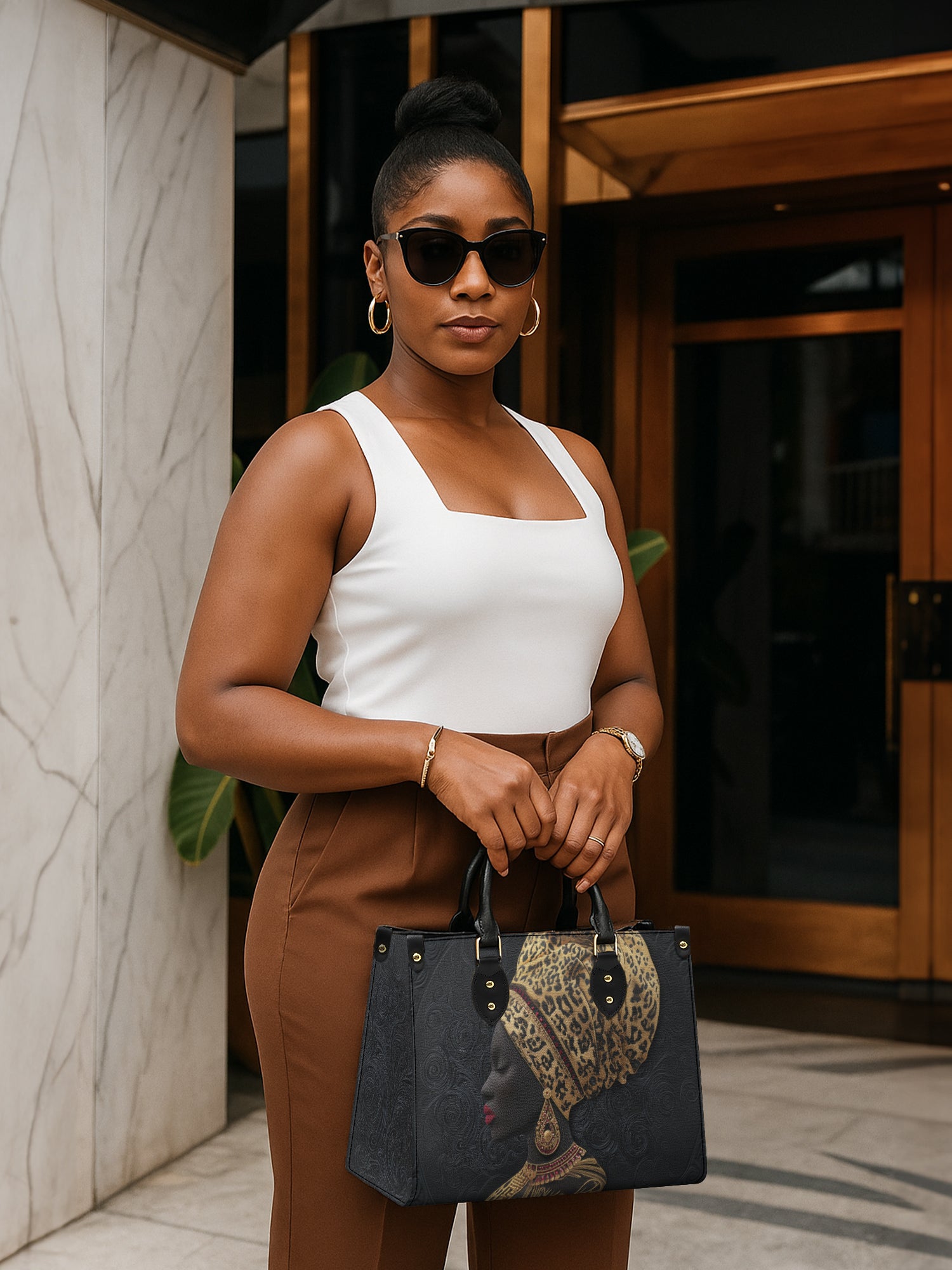 Akila Roots Premium Leather Handbag QR0XD455