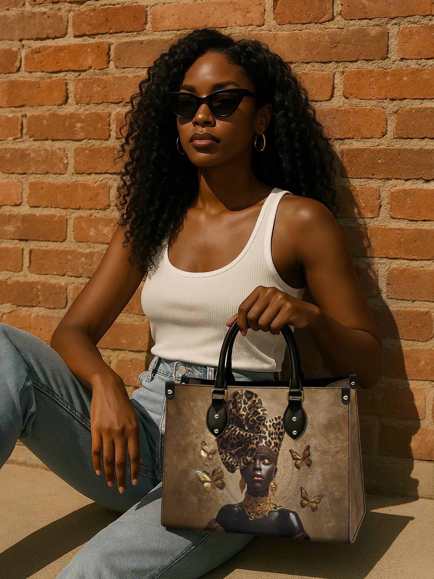 Absolute Allure Premium Leather Handbag QR0XD642