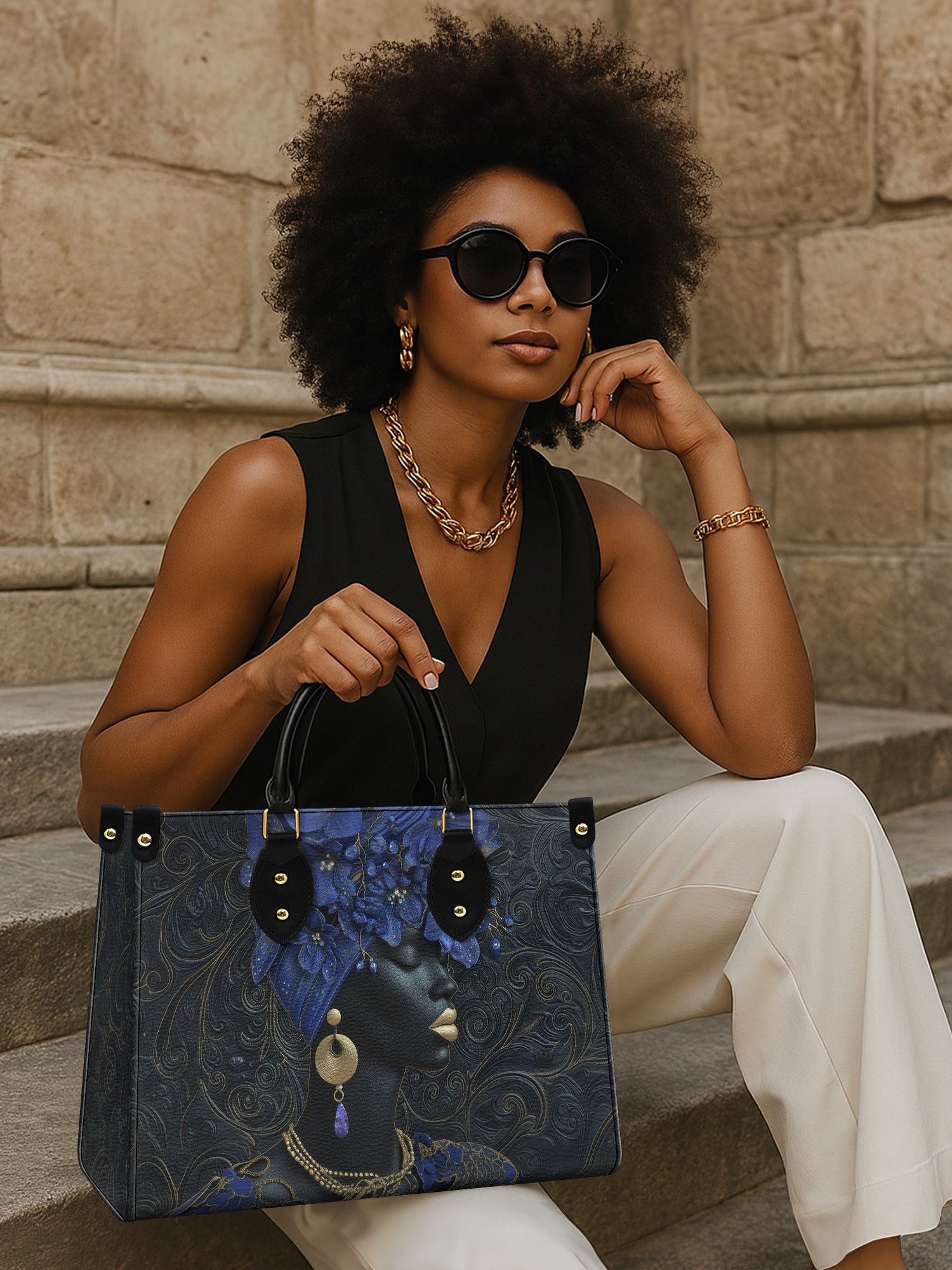 Bluebonnet Moon Empress Premium Leather Handbag QR0XD331