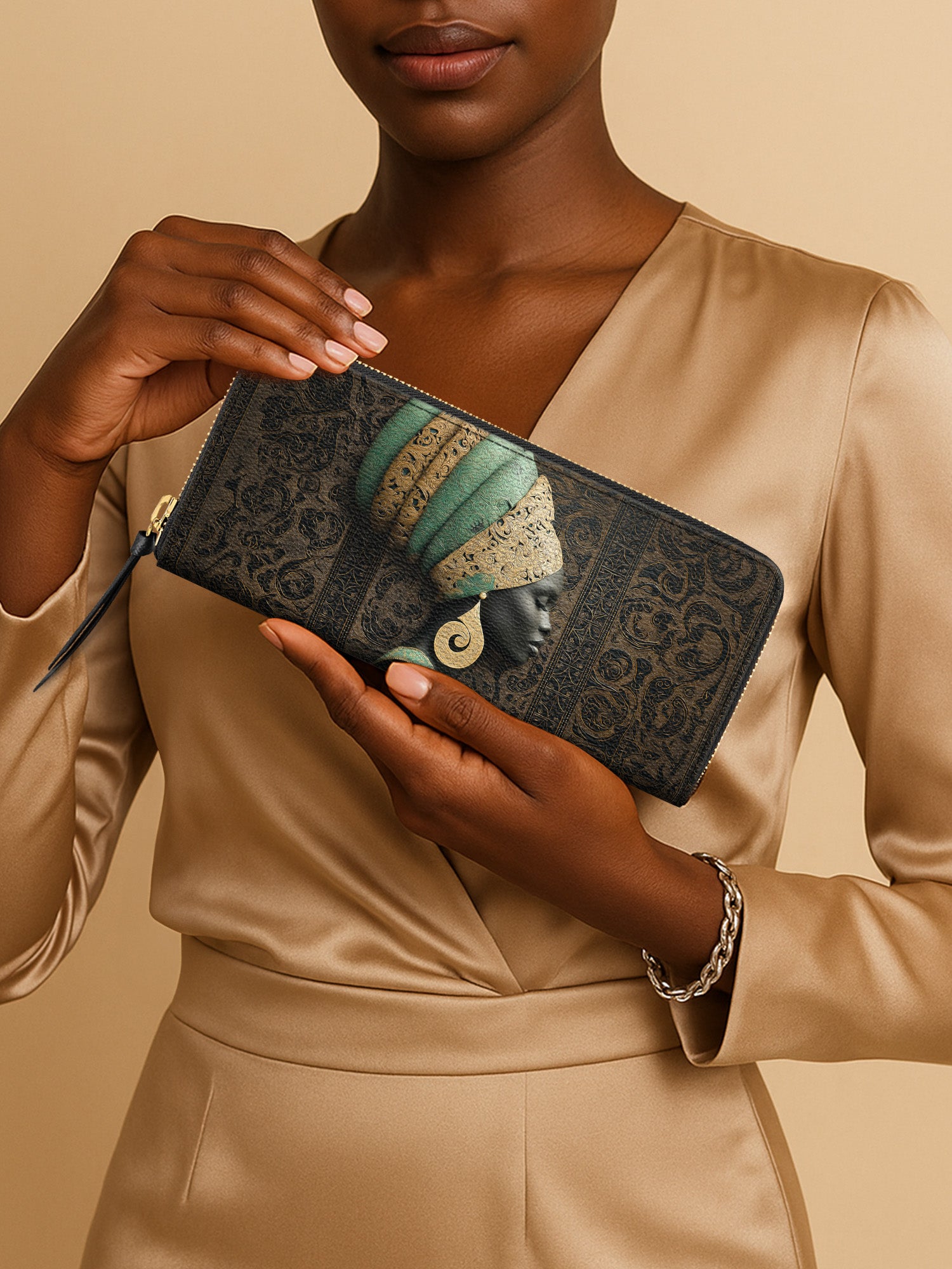 Emerald Crown Slimline Zippy Wallet QR0TV169