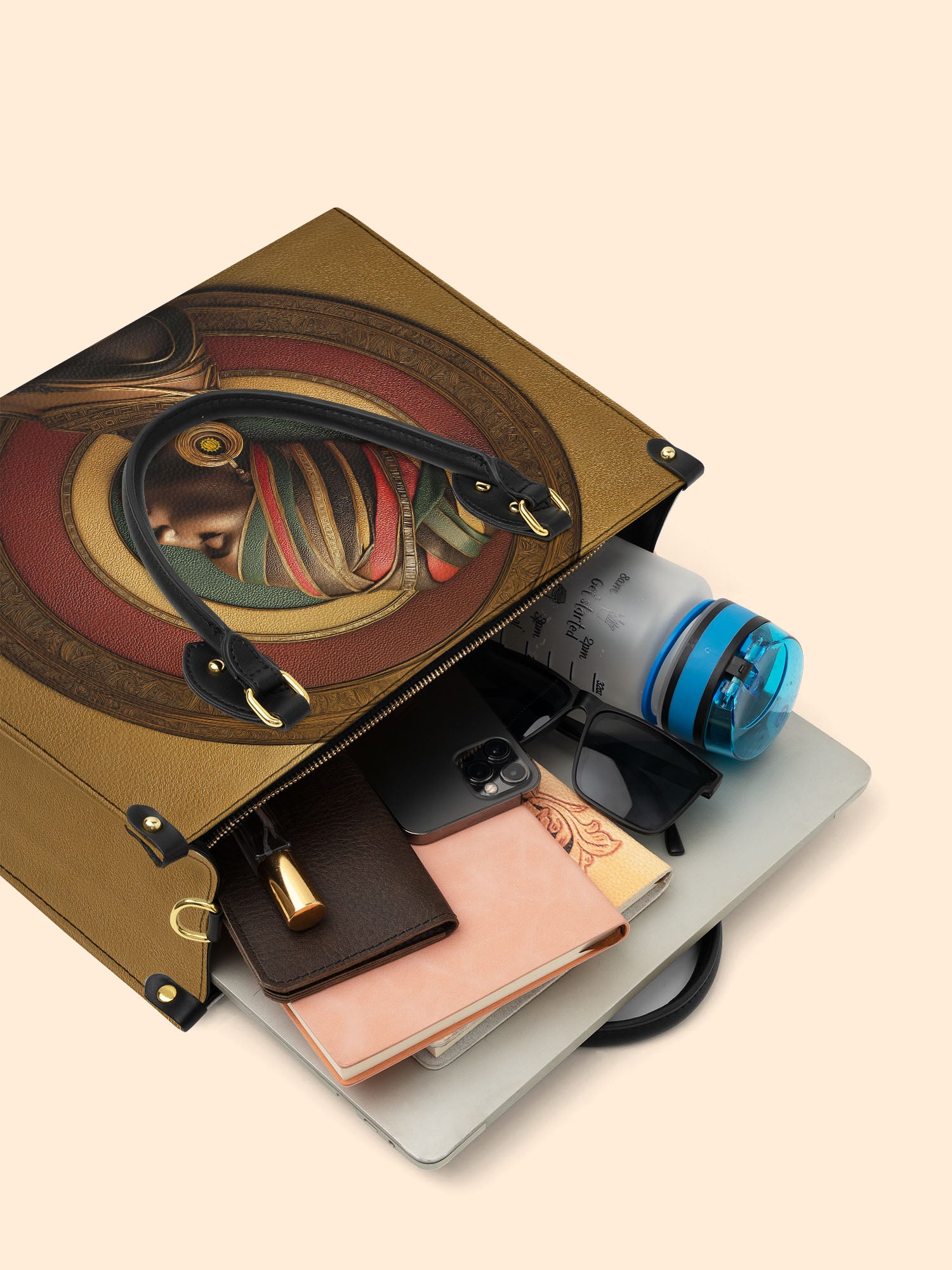 Circles Of Heritage Premium Leather Handbag QR0TV161