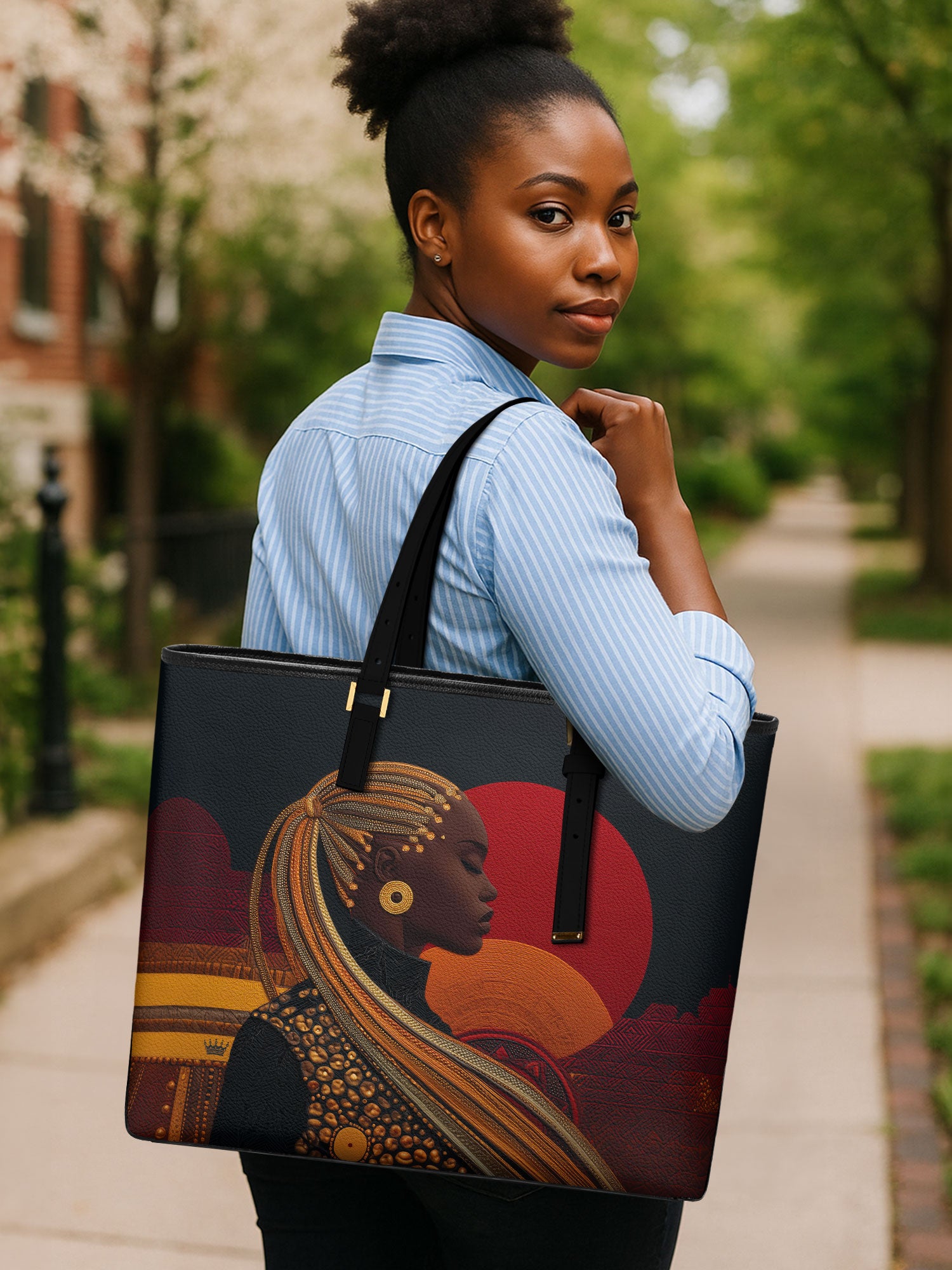 Sunthreaded Sleek Leather Tote QR0XD083