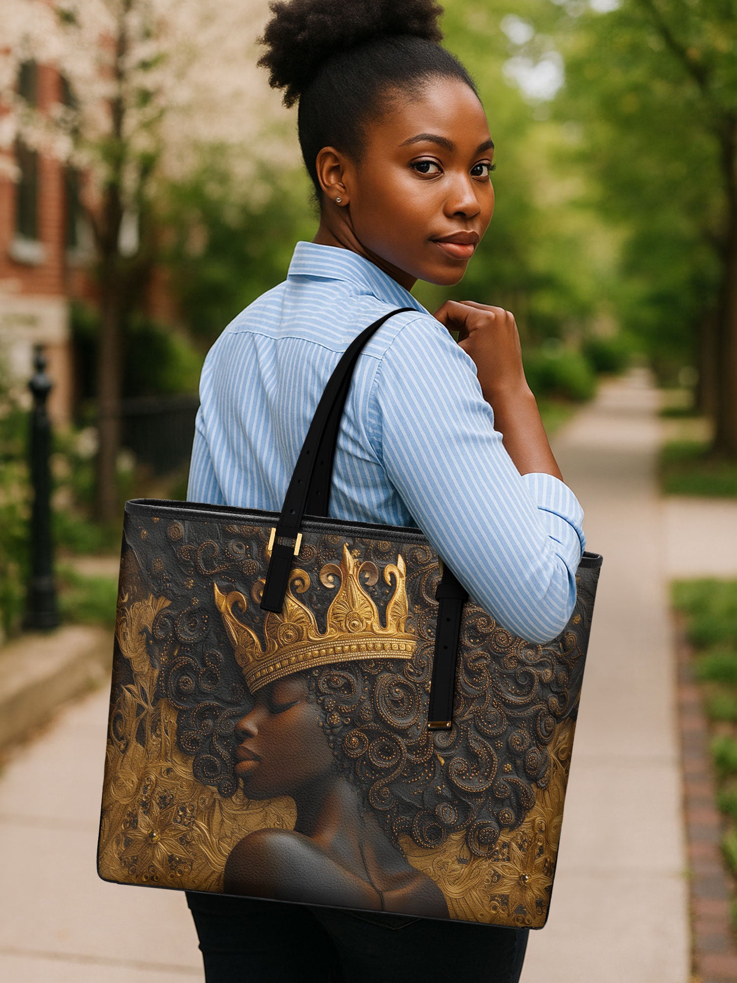 Ubuntu Queen Sleek Leather Tote QR0XD124