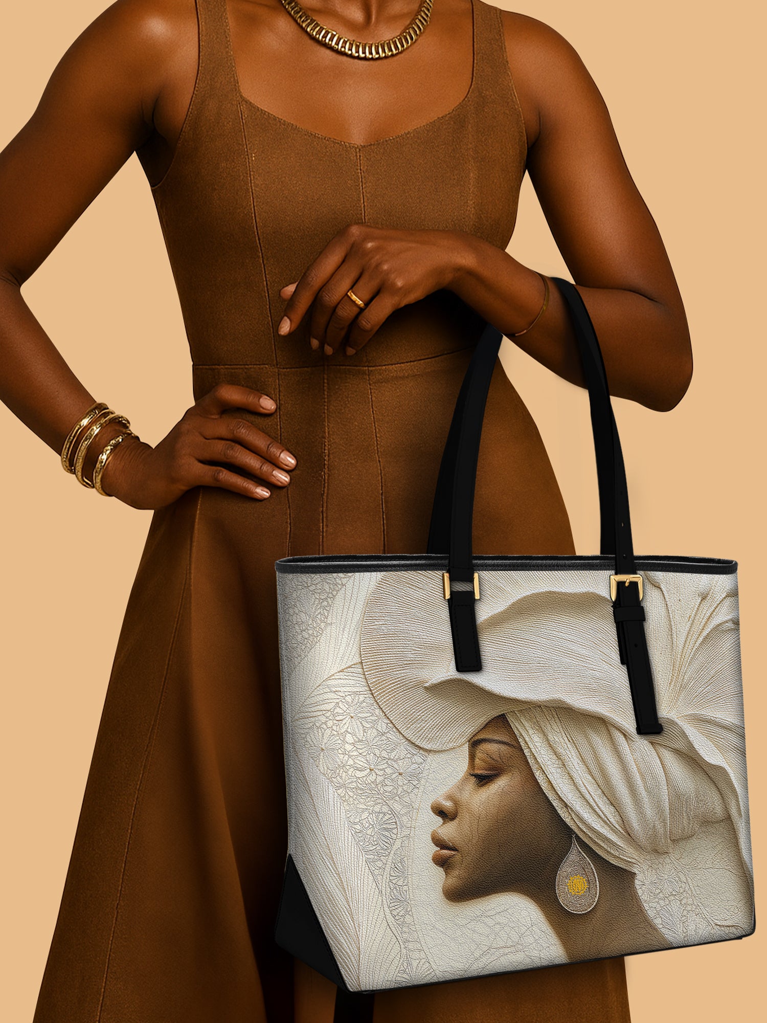 Ivory Blossom Sleek Leather Tote QR0TV124