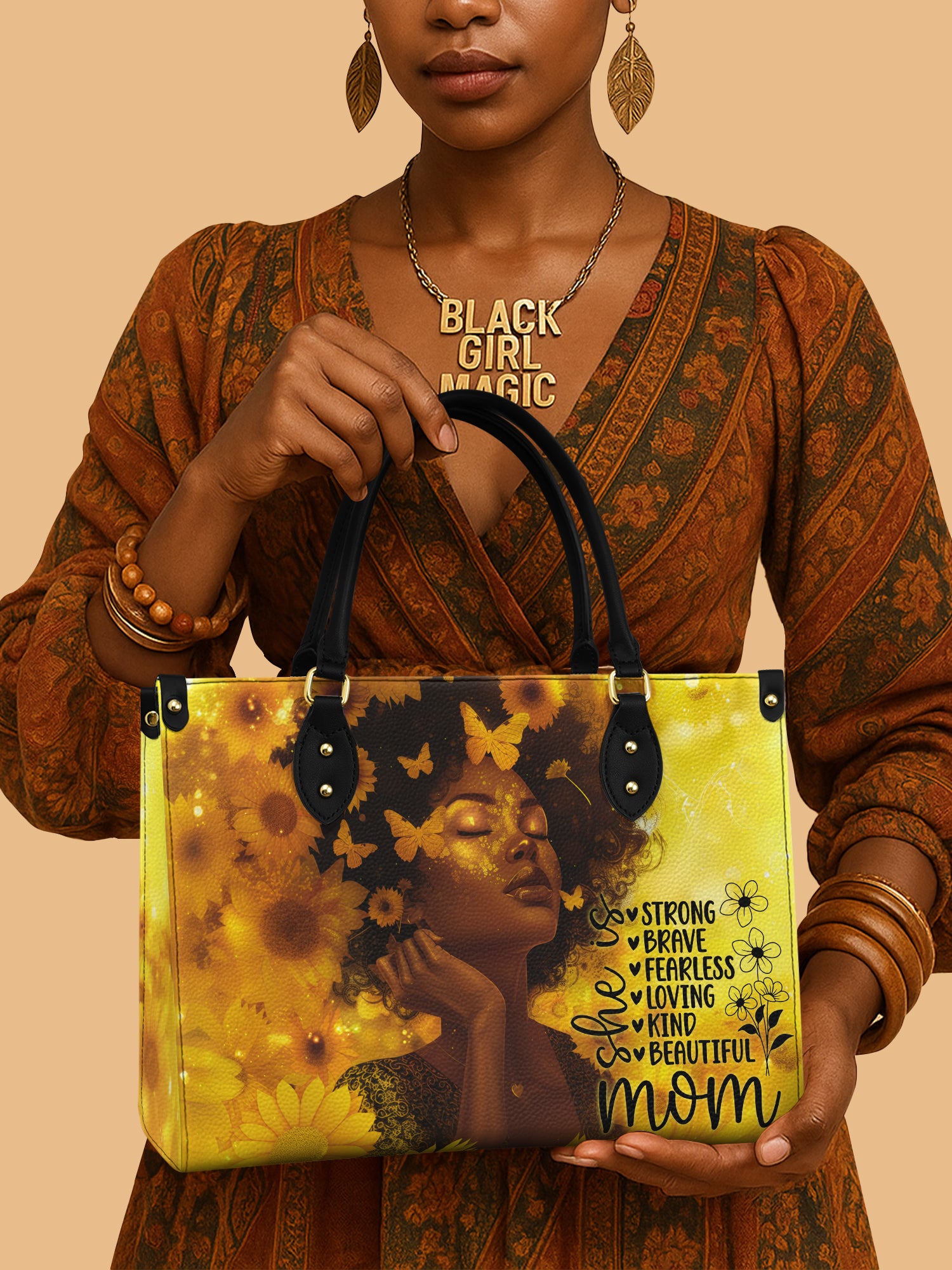 She Is Mom Premium Leather Handbag QR0TD650