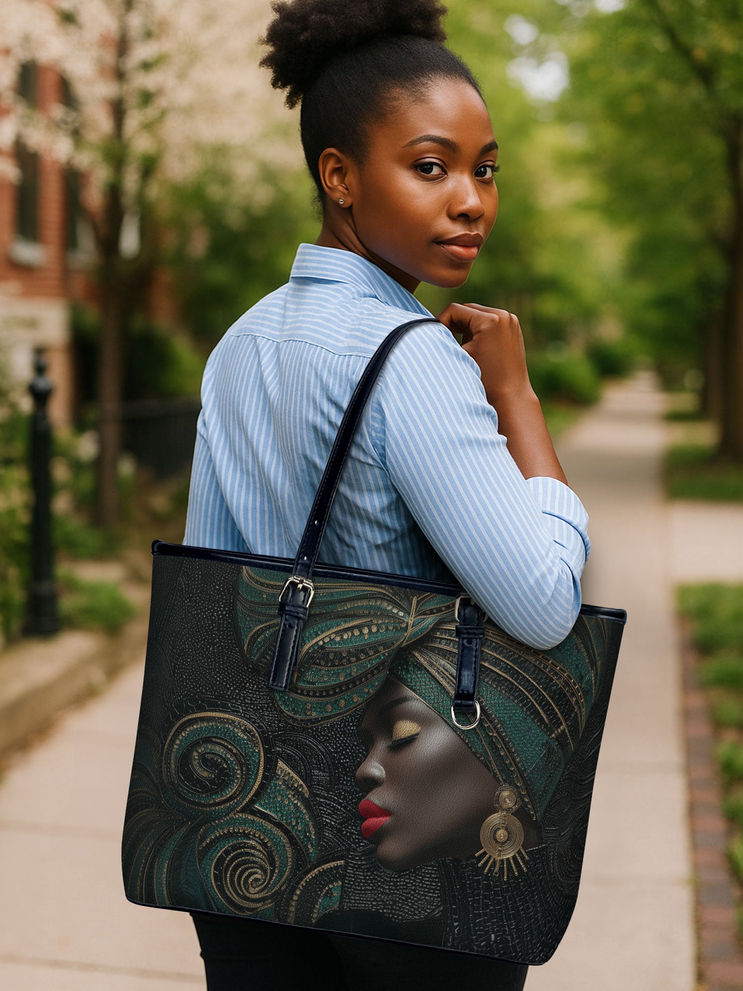 African Origins Leather Bucket Bag QR0XD773