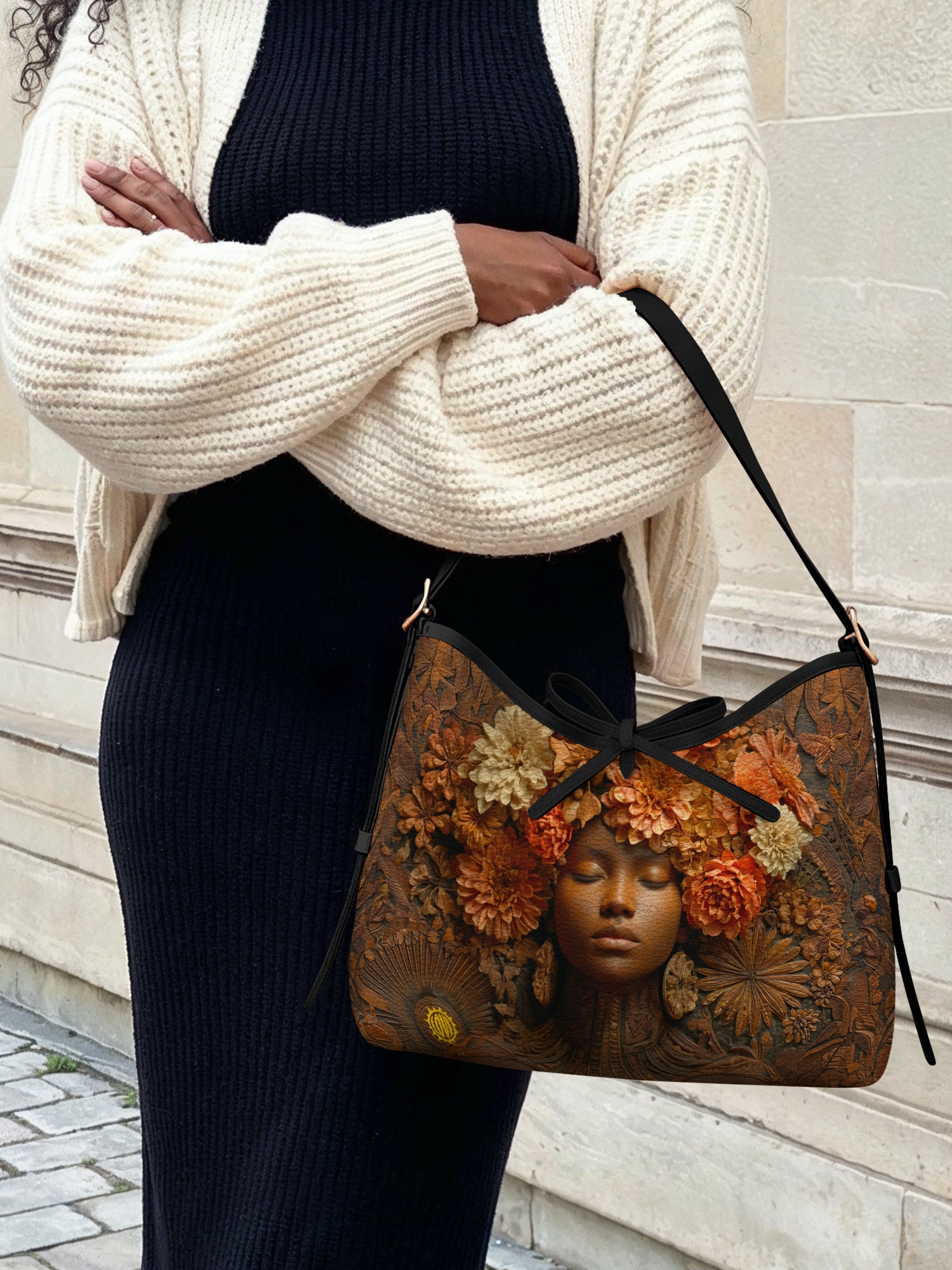 Afro Flora Bowline Hobo Bag QR0TV107