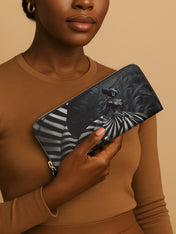 Monarch of Lines Slimline Zippy Wallet QR0XD444