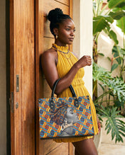 Crowned Ankara Premium Leather Handbag QR0TV277
