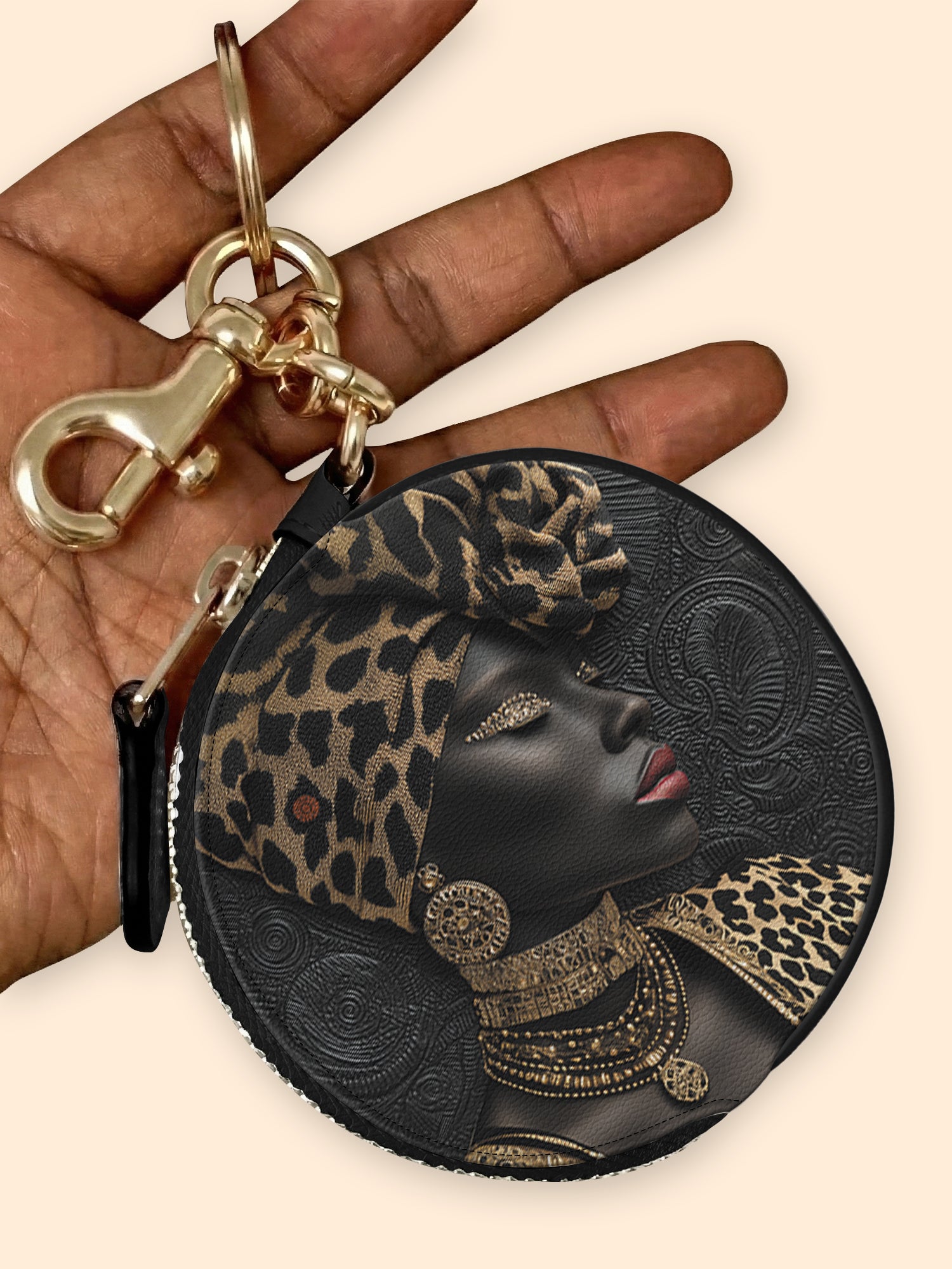 African Grace Circular Coin Pouch Bag Charm QR0XD454