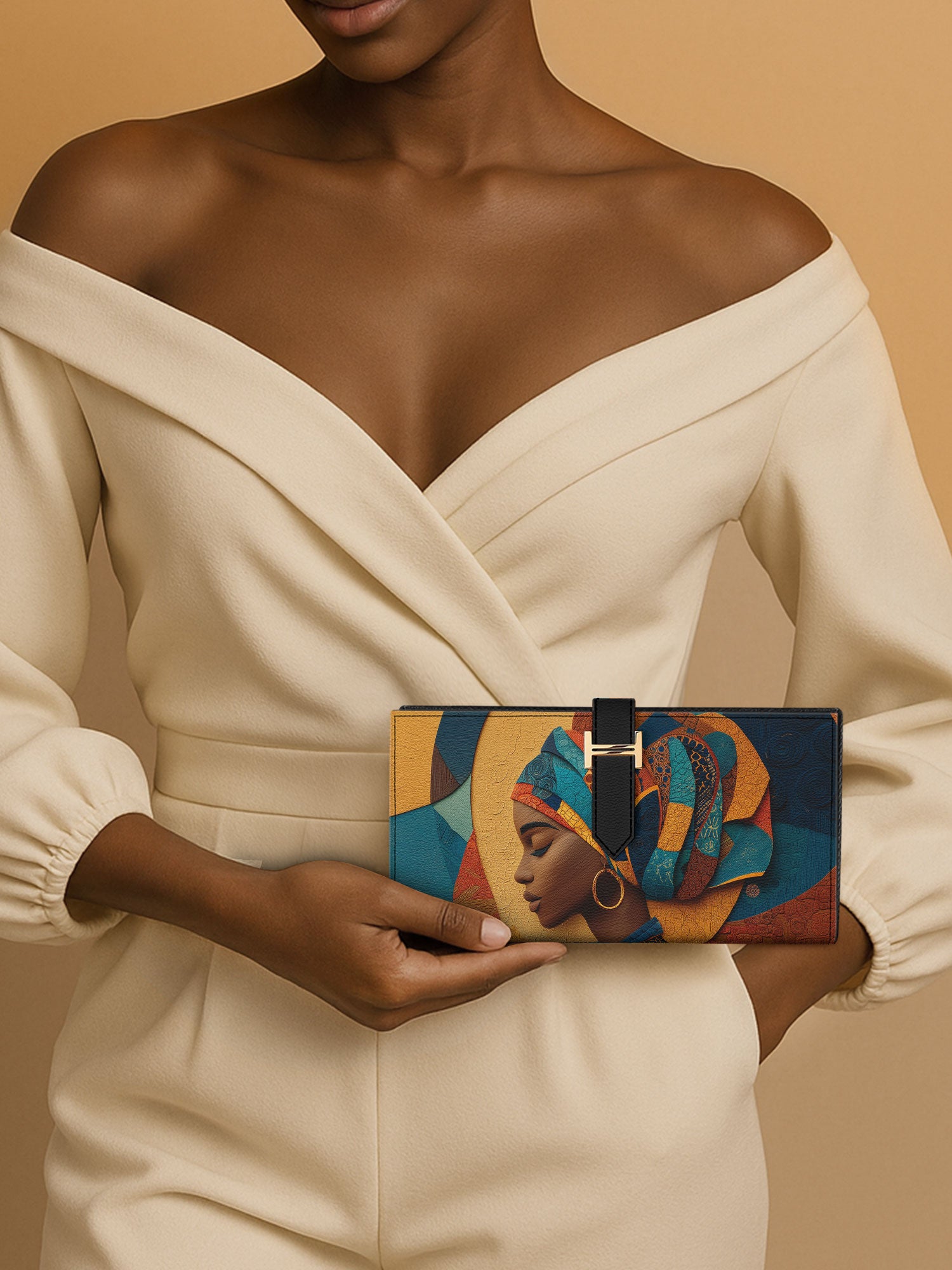 Melanated Muse Tab Closure Wallet QR0HH002