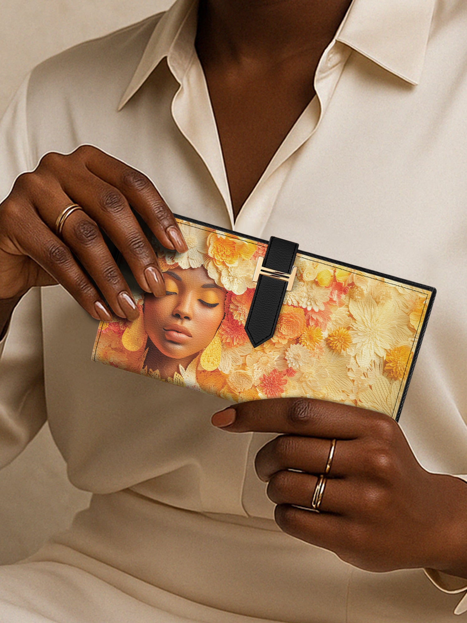 Petal Reverie Tab Closure Wallet QR0TV015
