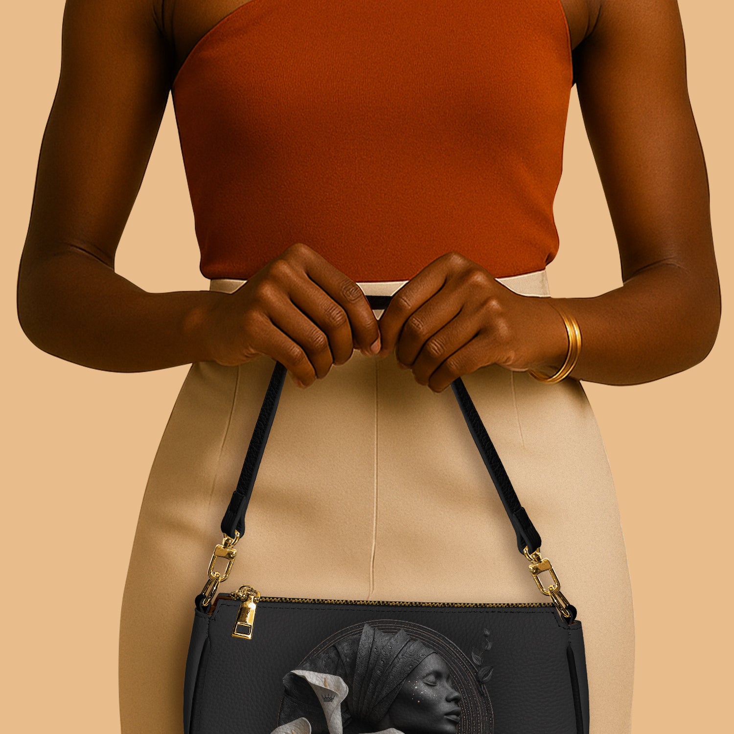 20250826_POCHETTE_BLACK_Midnight-Grace_ARND137_ADSG143_Mockup_Focus1.jpg