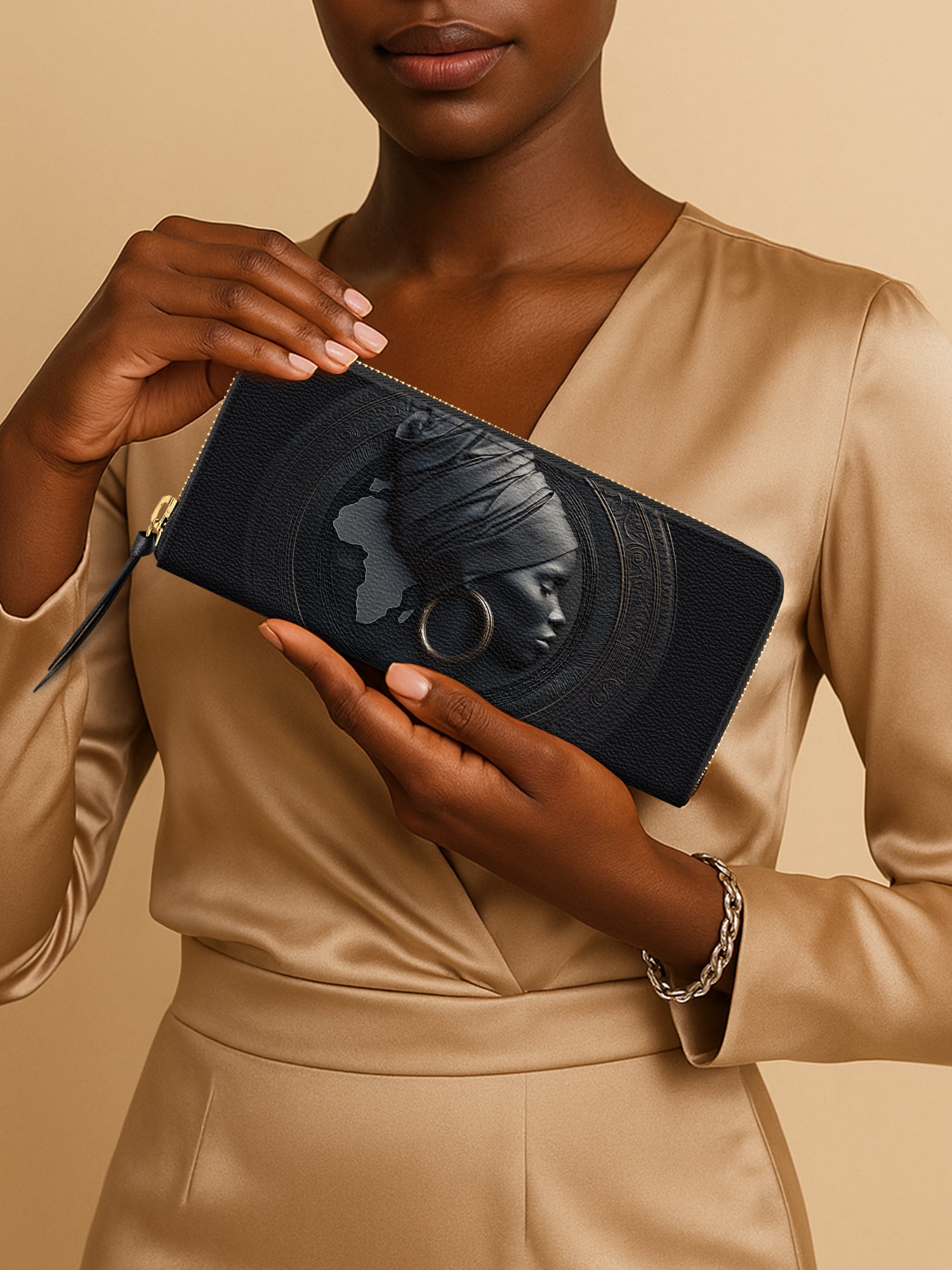 Pure Ebony Slimline Zippy Wallet QR0TD286