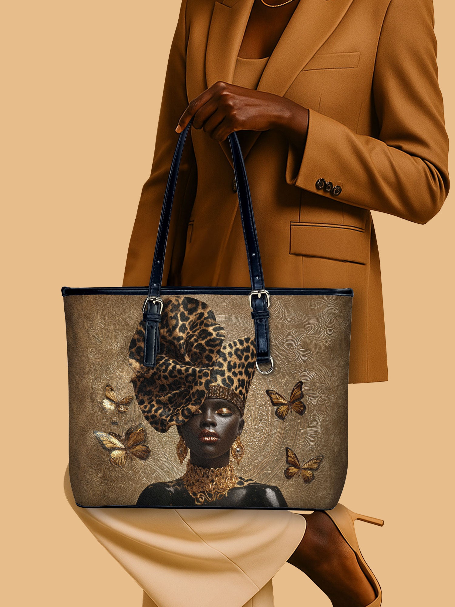 Absolute Allure Leather Bucket Bag QR0XD757