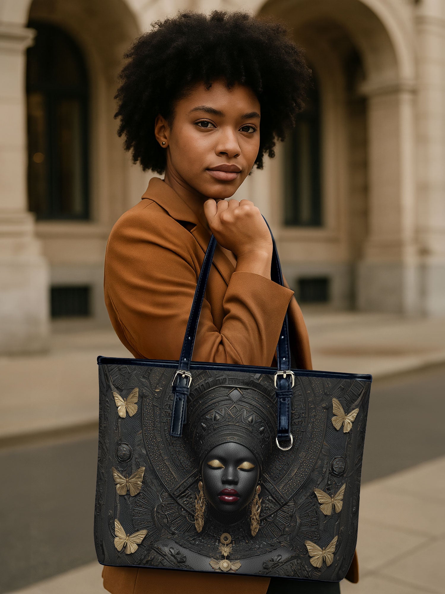 Blessed Dominion Leather Bucket Bag QR0XD754