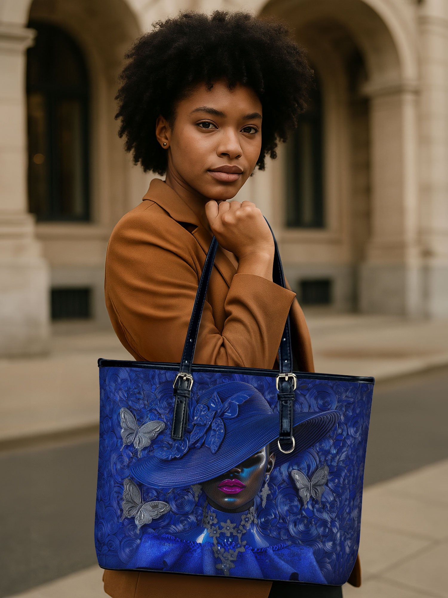 Faithful Halo Leather Bucket Bag QR0XD758