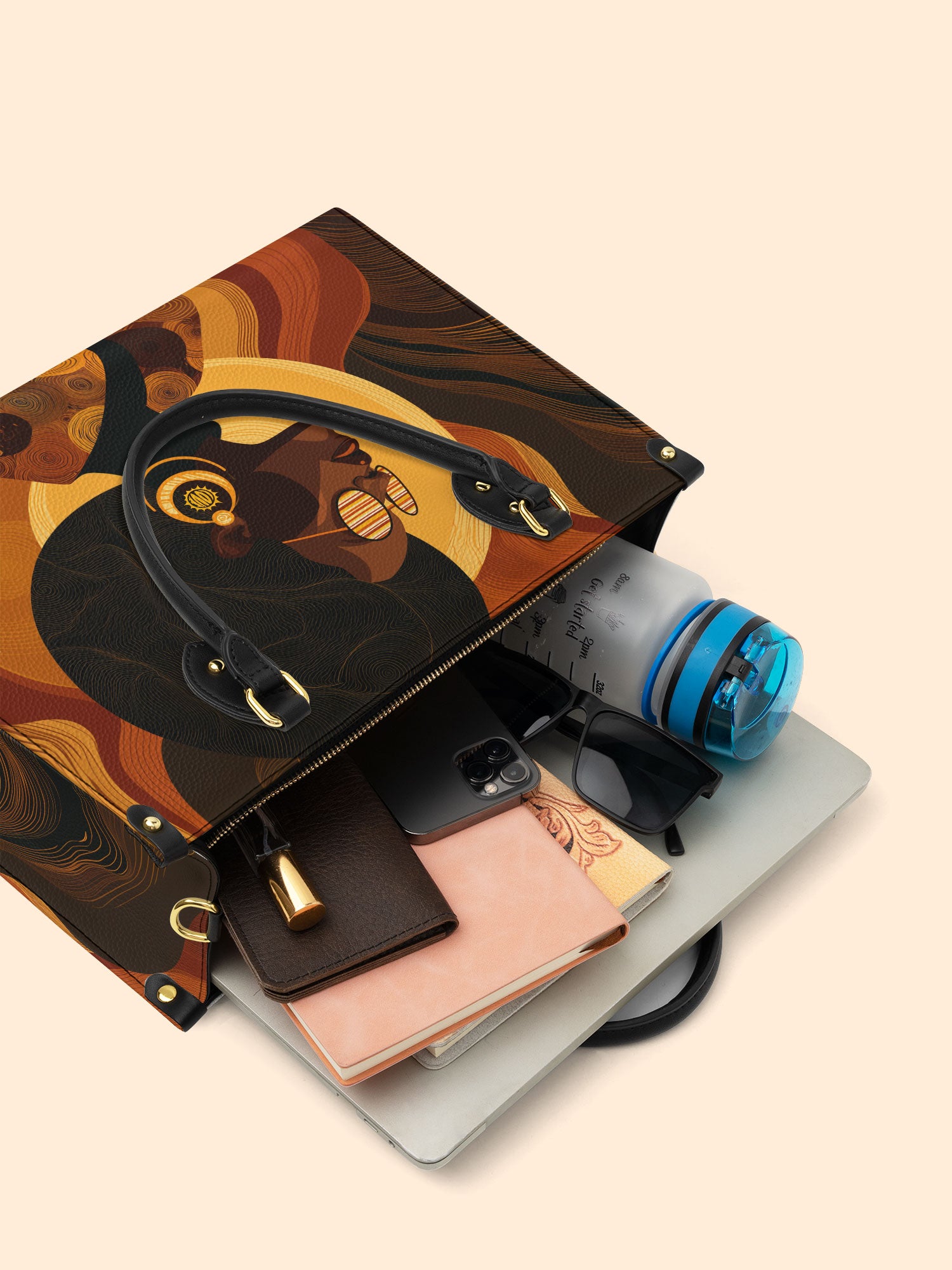 Bold In Black Premium Leather Handbag QR0TD382