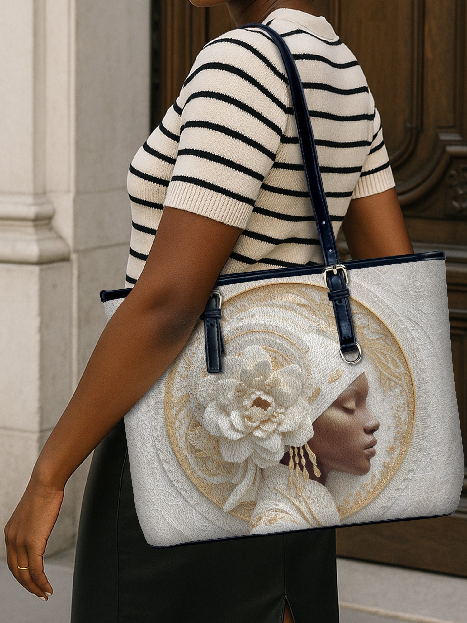 Blossom Goddess Leather Bucket Bag QR0TD478