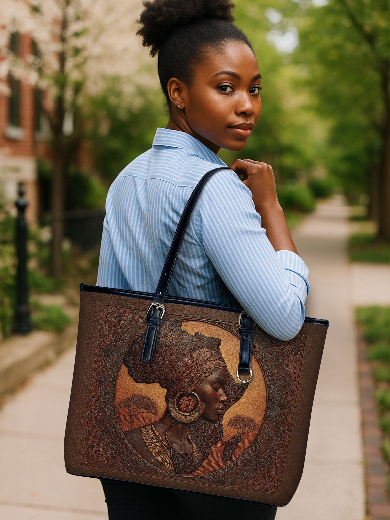 Earth & Africa Leather Bucket Bag QR0TD419